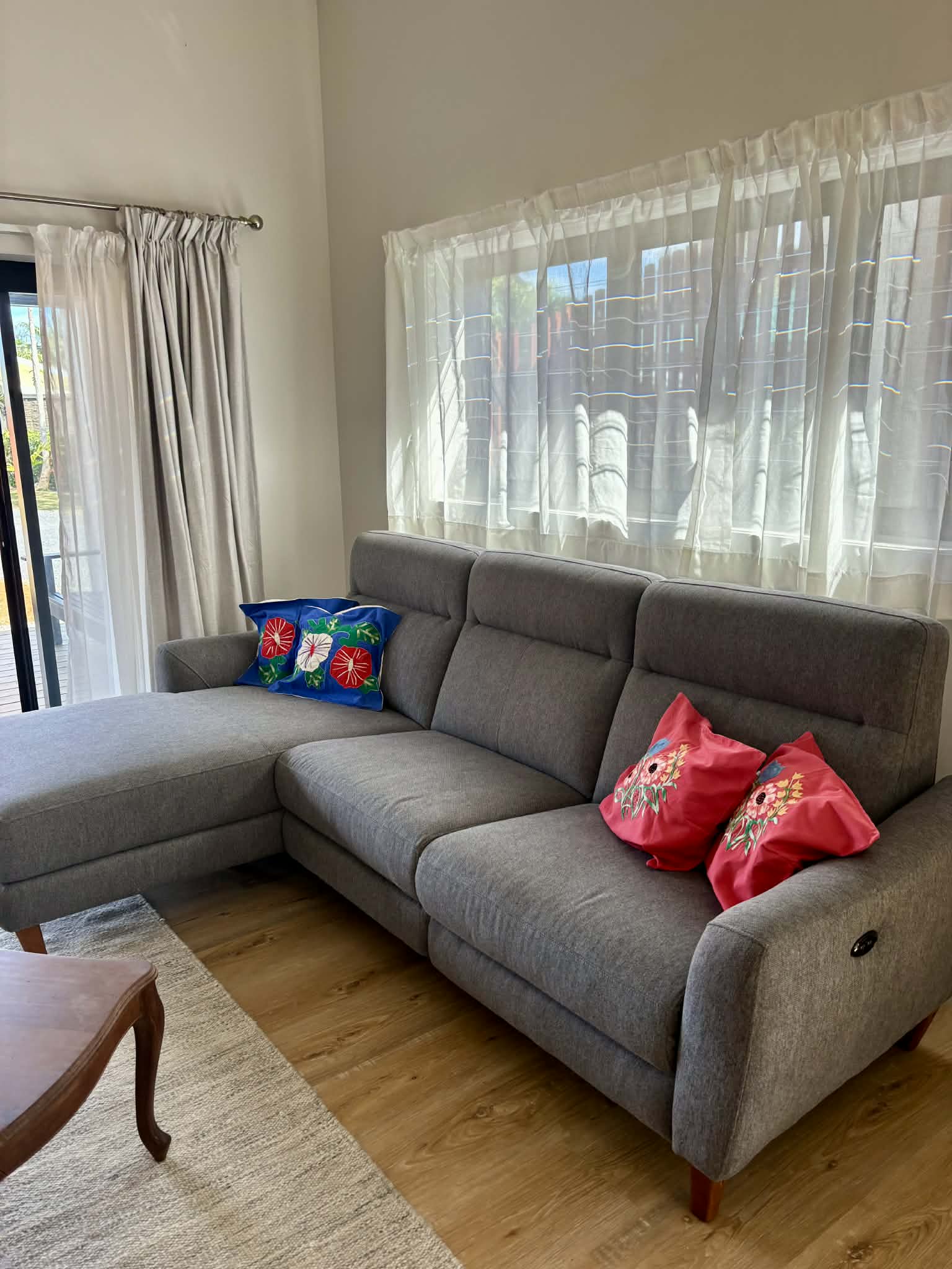 Pokoinu Palm Villa - Image 2